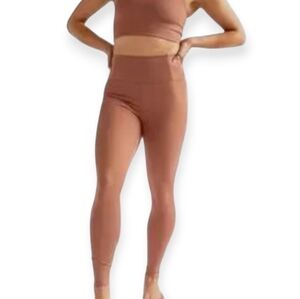 Girlfriend Collective Compressive High Rise 28" Leggings Large